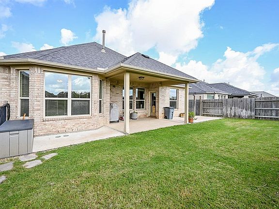 4th image of 1703 Pickford Knolls Ln