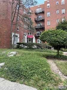 2350 Linwood Ave #5, Fort Lee, NJ, 07024