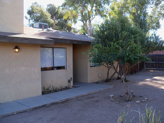 2nd image of 2614 E Alturas St