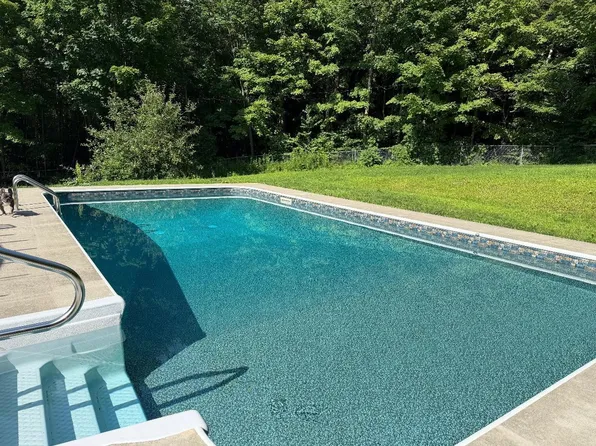 50 Gaudette Farm Road, Fairfax, VT 05454