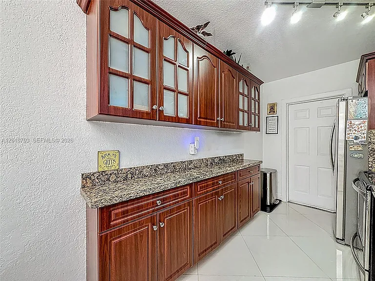 2600 S Ocean Dr #S102 — Photo 23