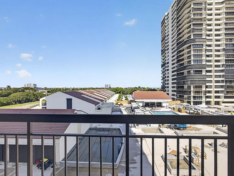 4000 N Ocean Dr #403 — Photo 41