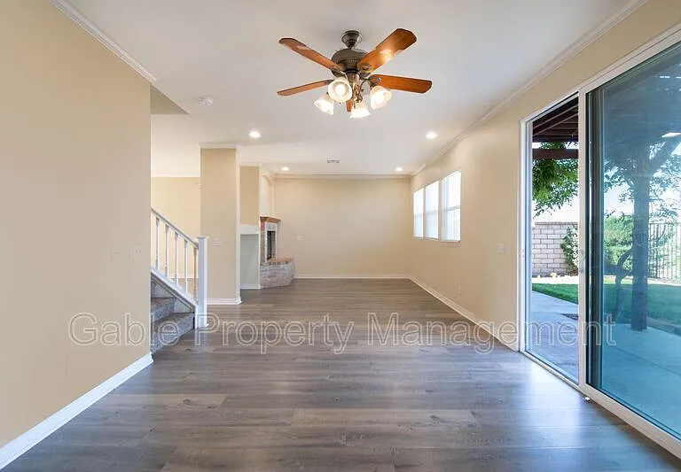 37400 Queen Anne Pl — Photo 8