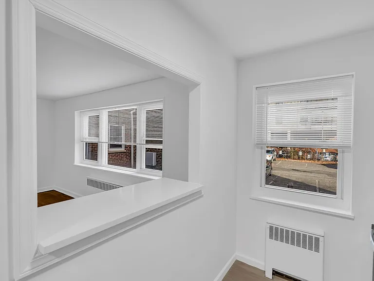 246 Edgar Pl — Photo 6