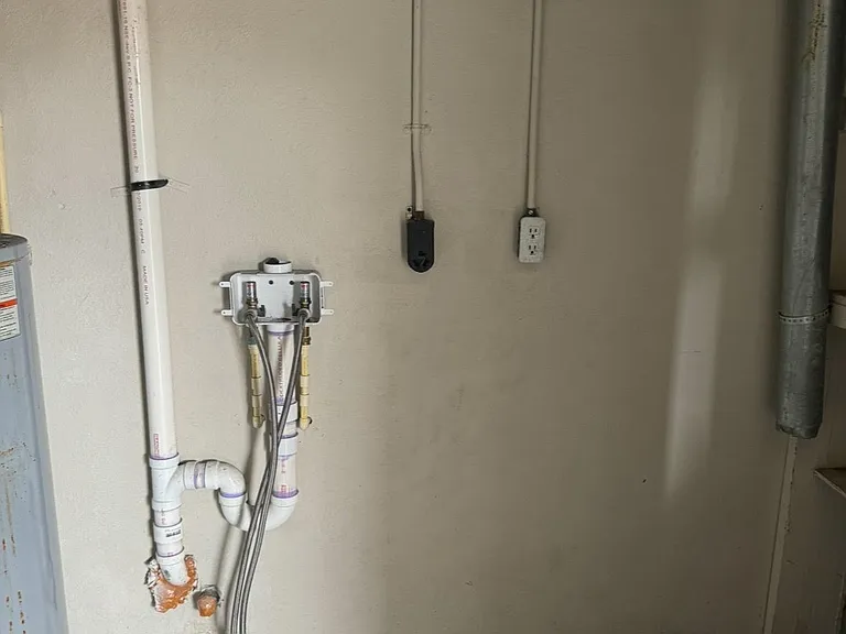 406 N Saturn Ave #2 — Photo 7
