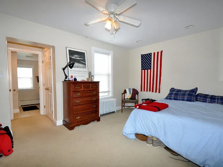 190 Baldwin St — Photo 12
