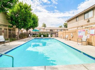 Park Place Townhomes, Hemet, CA 92543