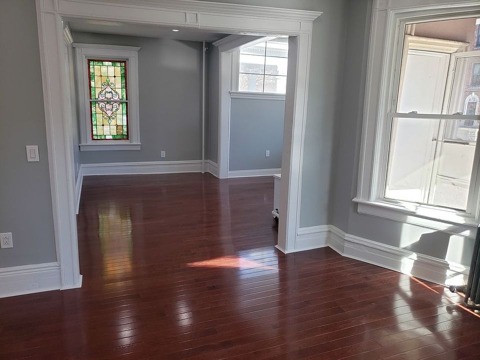 2nd image of 358 Westminster Rd #2