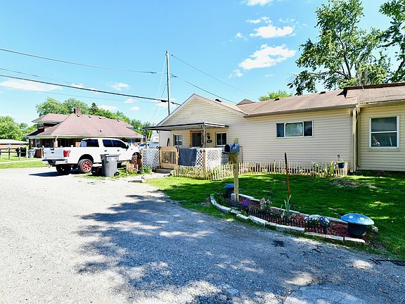2nd image of 5623 E 18th St