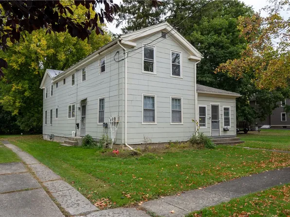 16 Clay St, Dansville, NY 14437