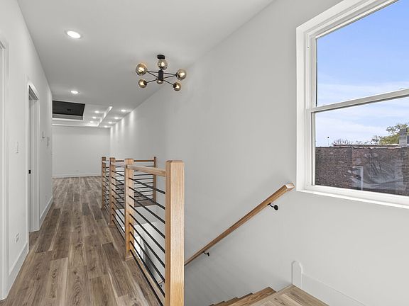 5th image of 6538 S Rhodes Ave #3