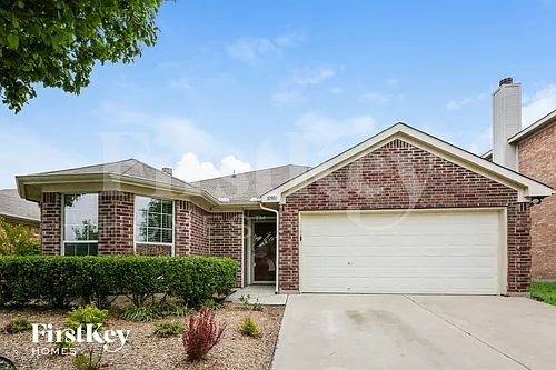 10901 Braemoor Dr Photo 1