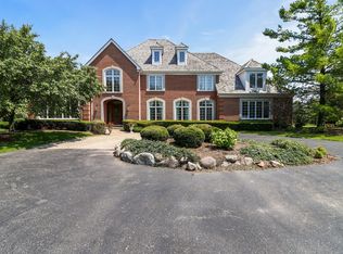 499 S Ridge Rd, Lake Forest, IL 60045