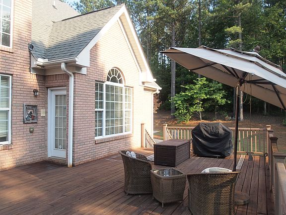 Outdoor Entertaining Center
