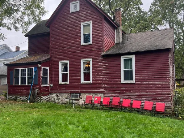 13.5 Gilbert Street, Johnstown, NY 12095