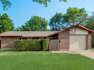 3114 Lariat Ln, Garland, TX 75042