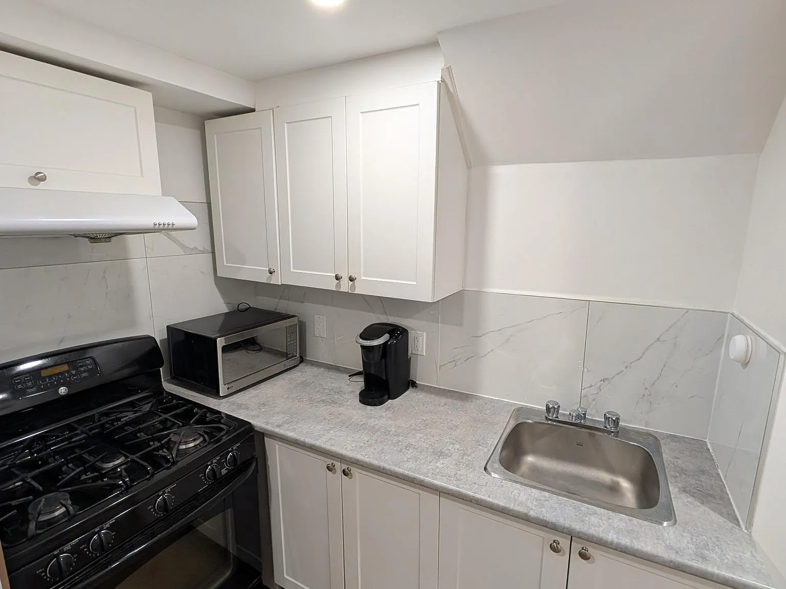 Northview Heights Dr, Cambridge — Photo 4