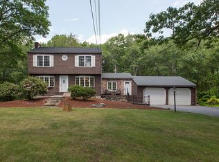 8 Economou Ave, Pelham, NH 03076