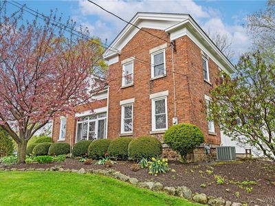 5843 Baer Rd, Sanborn, NY, 14132
