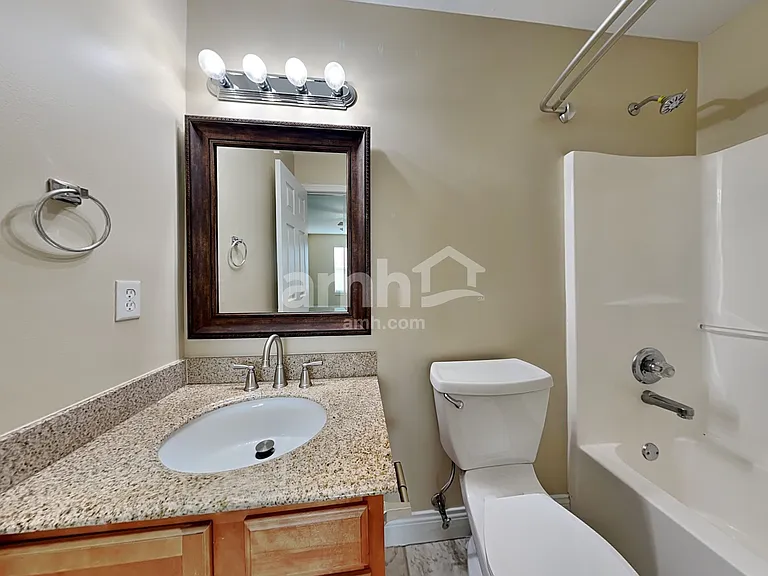 2210 Scheper Ct — Photo 11