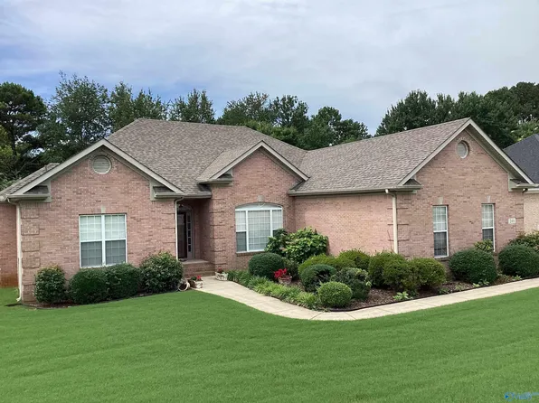 246 Kelsey Lynn Ln, Huntsville, AL 35806
