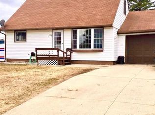 315 Fairfax Rd, Hoyt Lakes, MN 55750