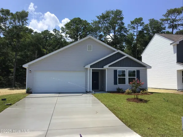 479 Hewett Landing Drive SW, Supply, NC 28462