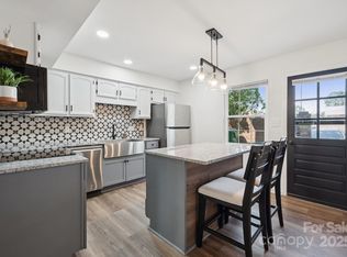 Lexington Commons, Charlotte, NC 28226