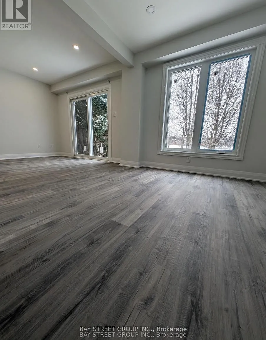 4 bed, $4,800 — Photo 2