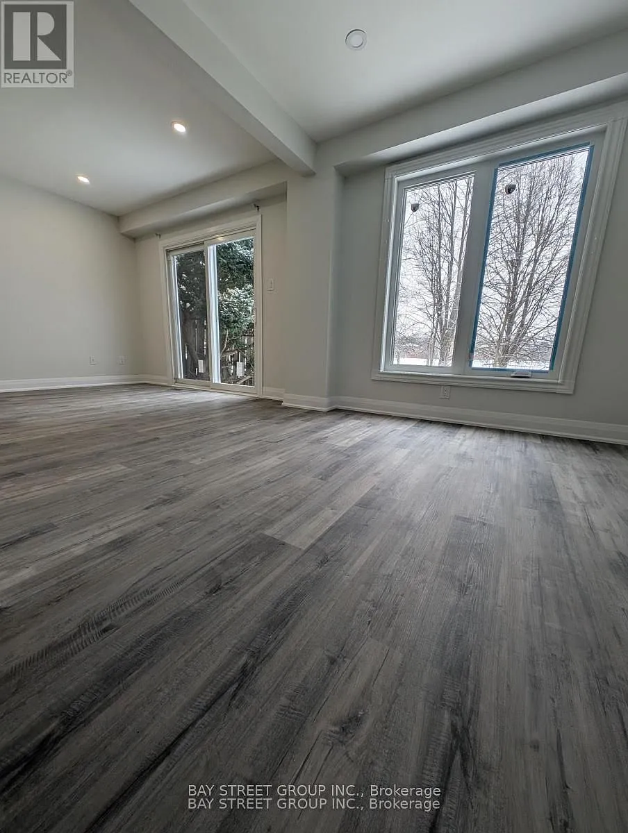 Building Photo - 44 Lilac Ave