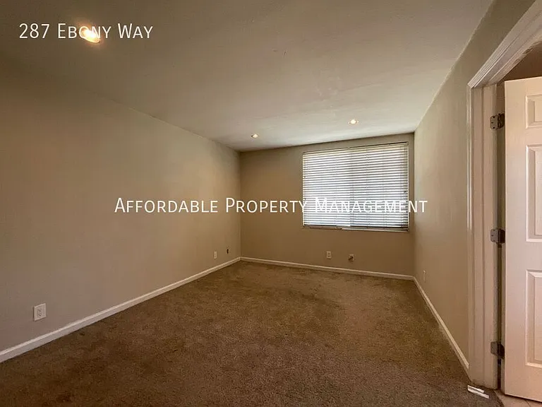 287 Ebony Way — Photo 11