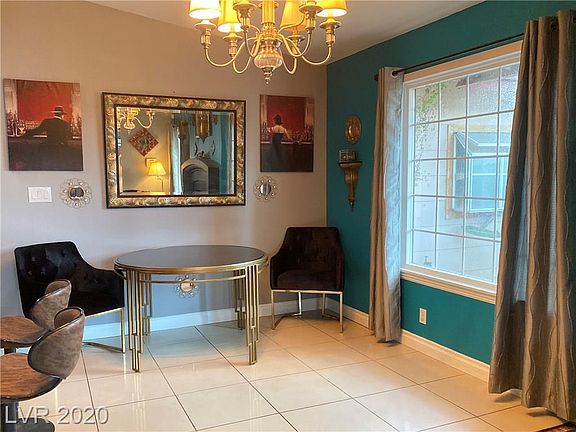 2nd image of 3547 E Hacienda Ave