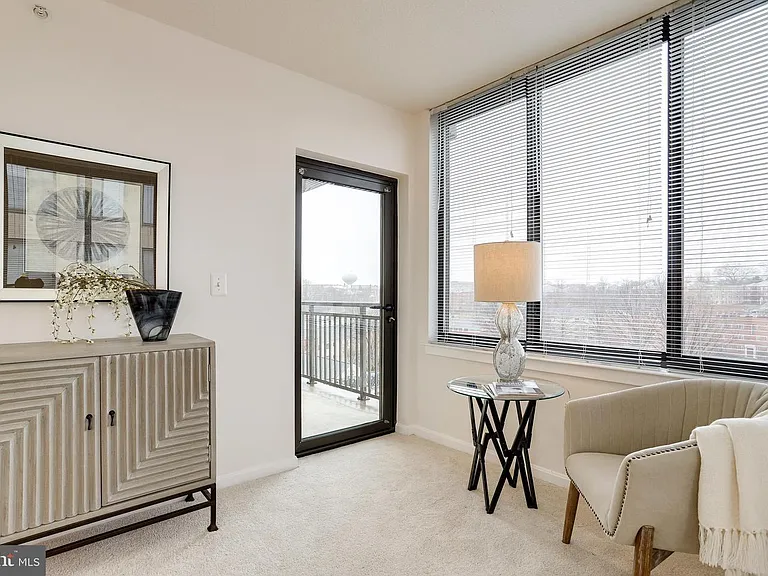 2220 Fairfax Dr #803 — Photo 42