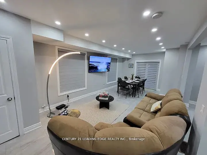 5595 Wesley Pl — Photo 6