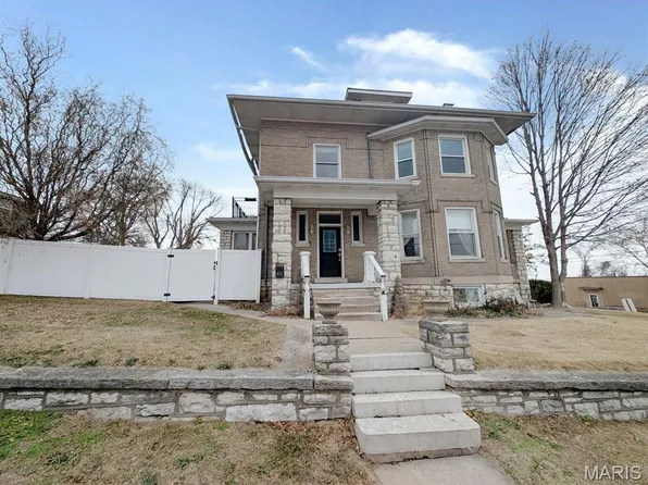 401 George St, Alton, IL 62002