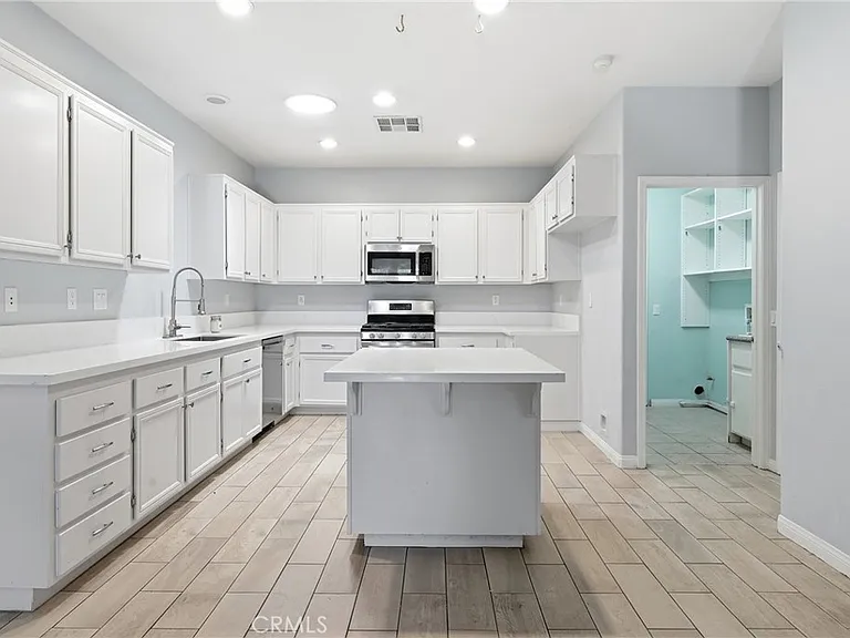 44154 Coral Dr — Photo 11