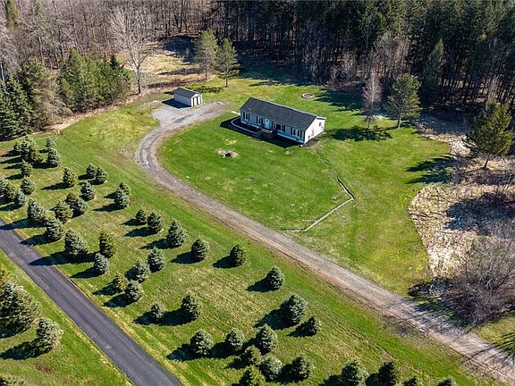 5th image of 605 Jacobs Rd