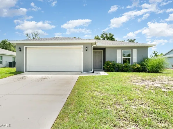 2343 Briarwood St, Port Charlotte, FL 33980