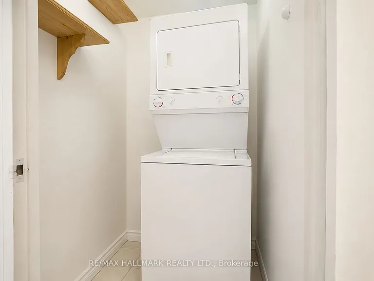 135 Marlee Ave #1103 — Photo 16