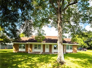 7256 Fm 834 E, Hull, TX 77564