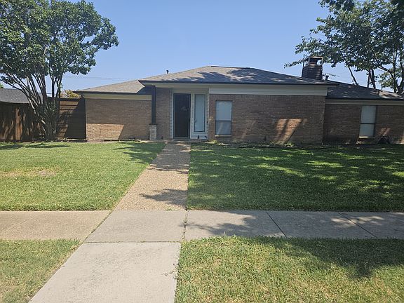 2nd image of 3209 Dibrell Dr