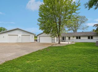 9904 313th Ave NW, Princeton, MN 55371