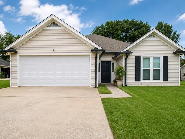 1718 Bradford Ln, Bessemer, AL 35022