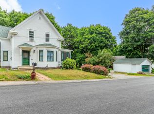 15 George St, Milford, NH 03055