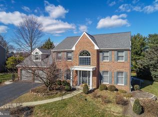 1716 Alden Ln, Wyomissing, PA 19610