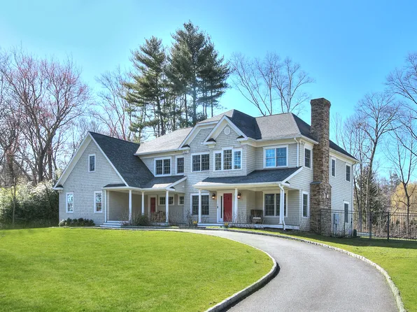 2 Cross Brook Lane, Westport, CT 06880