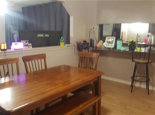 2400 Grace St, Taylor, TX 76574