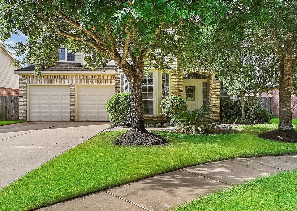 2nd image of 4706 Camden Brook Ln
