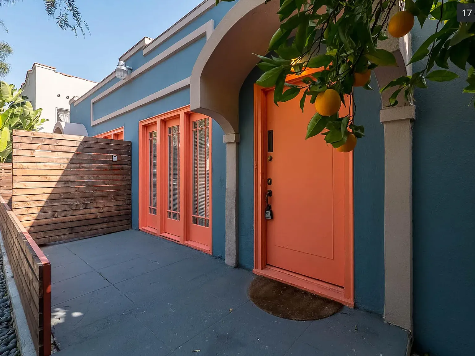 4544 Avocado St — Photo 2