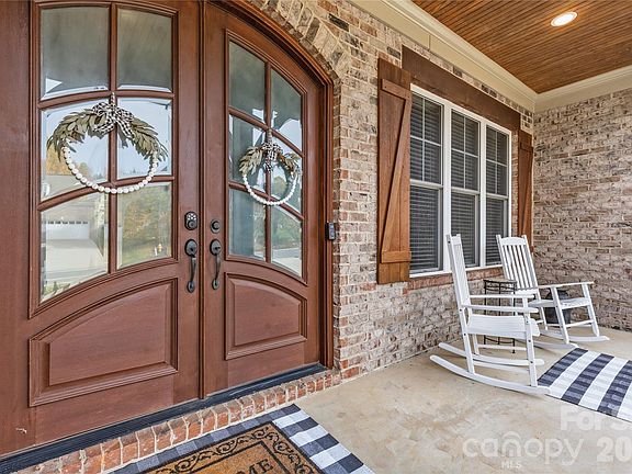 3rd image of 2378 Smith Harbour Dr